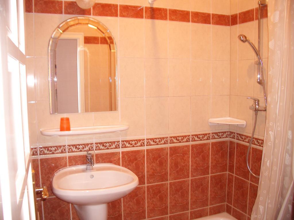 Hegyi Villa Heviz Phòng bức ảnh