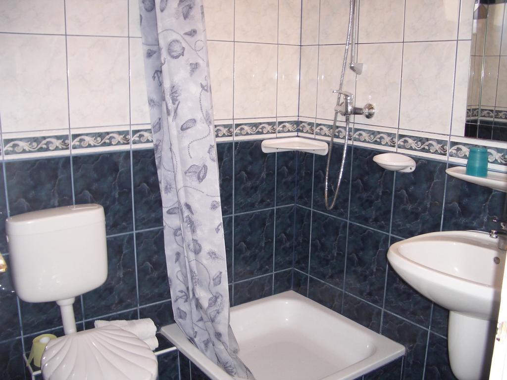 Hegyi Villa Heviz Phòng bức ảnh
